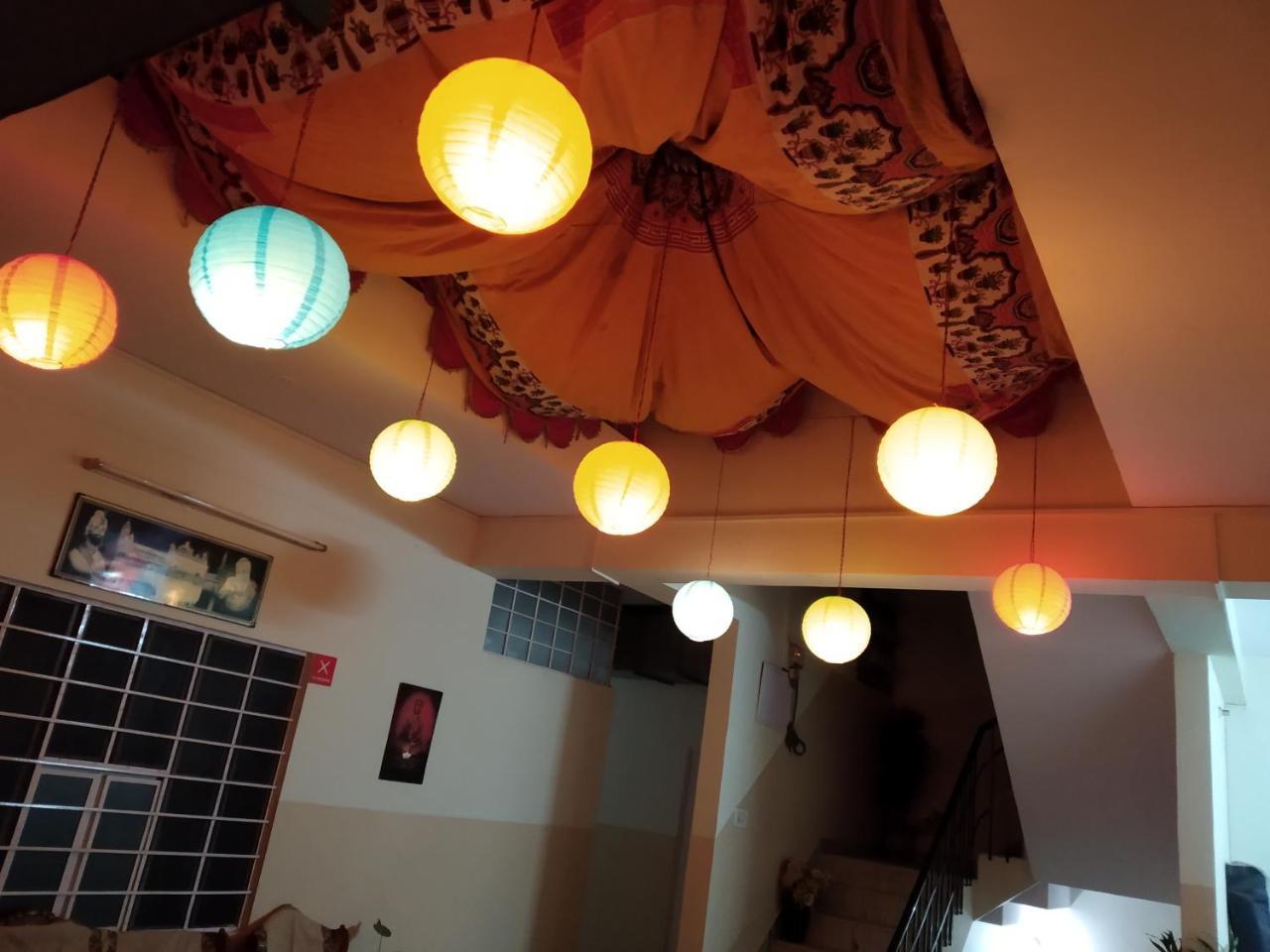 Oyo 13790 Hotel Satya Regency ชัยปุระ ภายนอก รูปภาพ