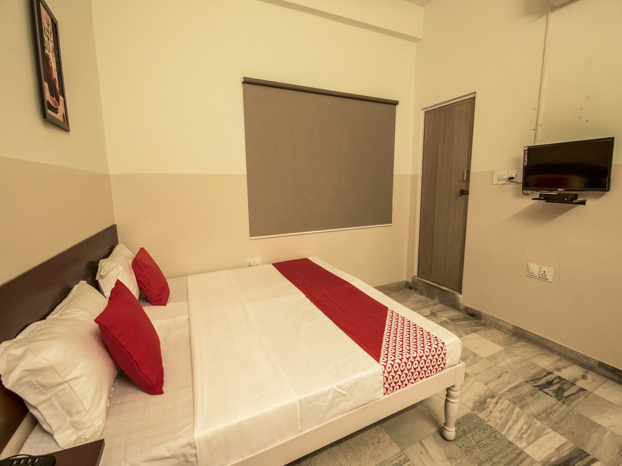 Oyo 13790 Hotel Satya Regency ชัยปุระ ภายนอก รูปภาพ